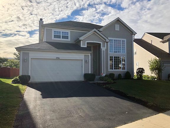 2nd image of 2961 Thunderbird Ct W