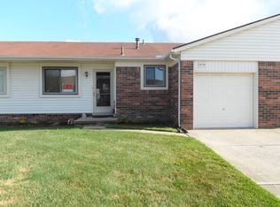 8705 Texas Court, Warren, MI 48093