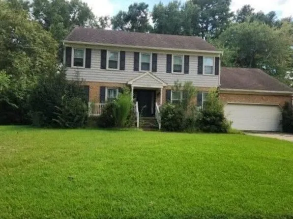 3488 Glen Arden Rd, Virginia Beach, VA 23464