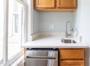 3237 N St NW, Washington, DC 20007