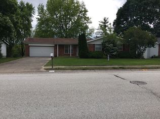3021 Cypress Dr, Saint Charles, MO 63301