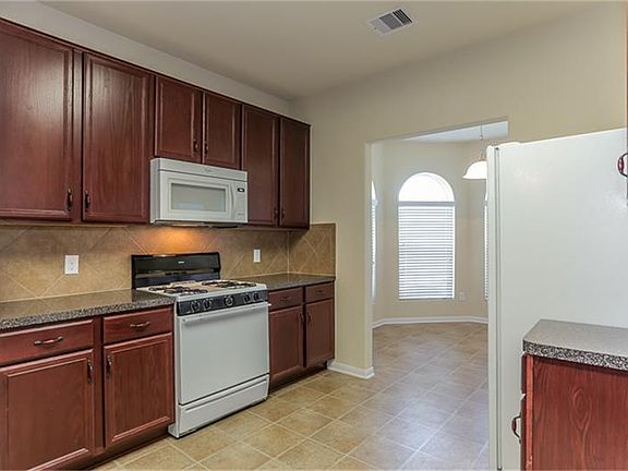 5th image of 18102 June Oak St