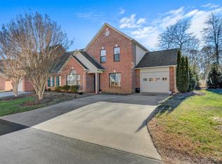 1630 20th Avenue Ct NE, Hickory, NC 28601