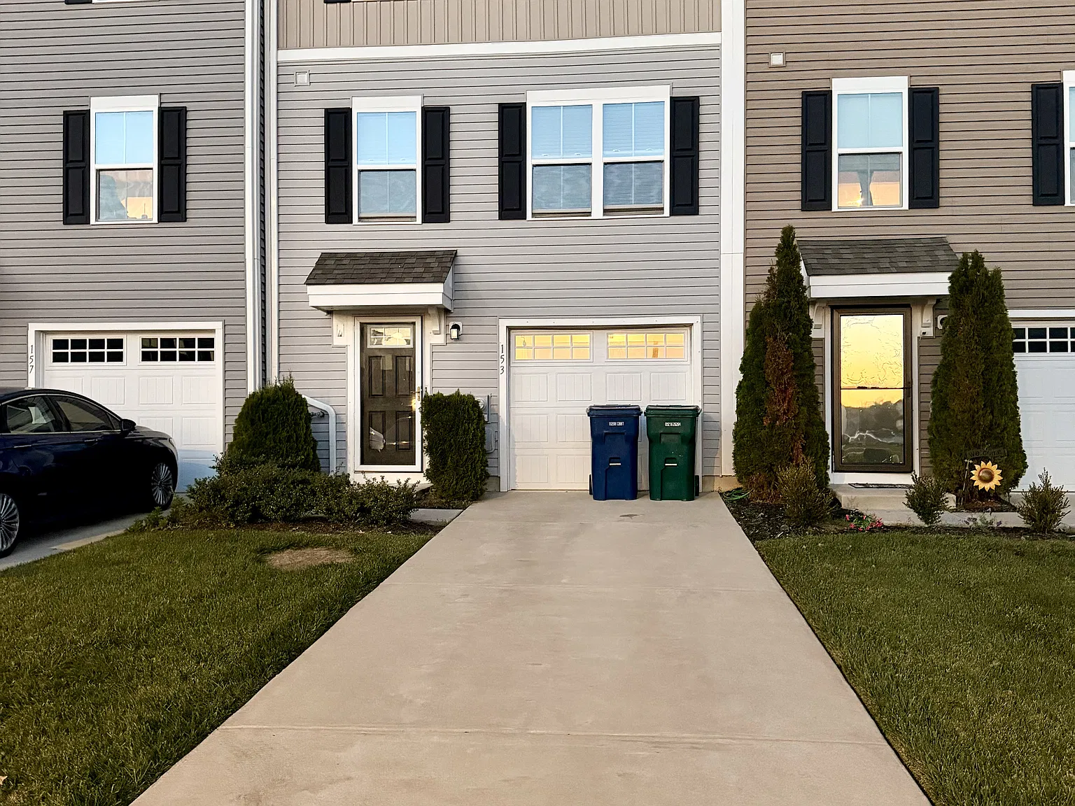 3 bed, 2.5 bath, 1310 sqft, $2,450 — Photo 1