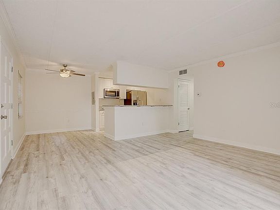 5th image of 105 S Obrien St Unit 113