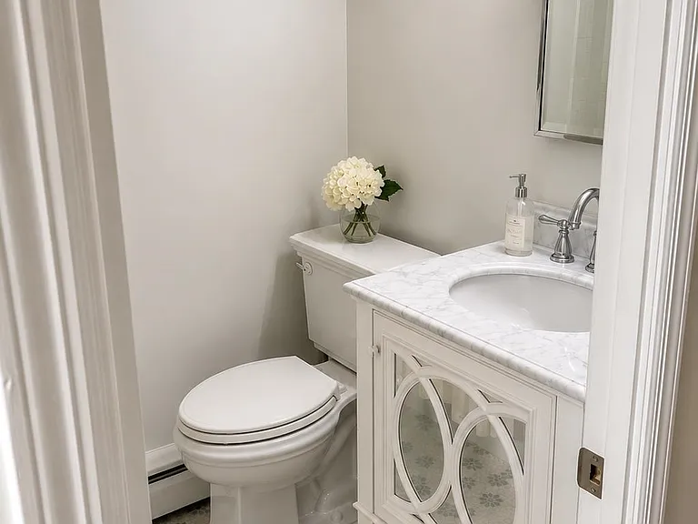 257 12th St #5A — Photo 7