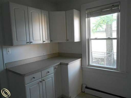5th image of 18188 Brohl St