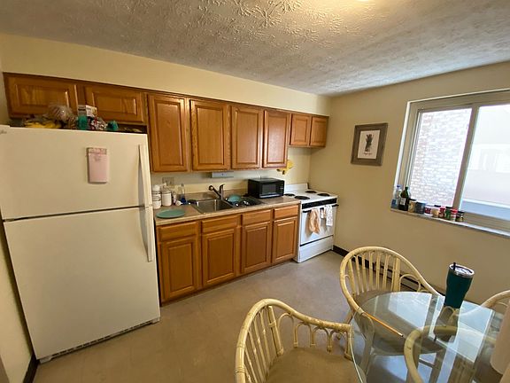 5th image of 35 E Norwich Ave #17809101