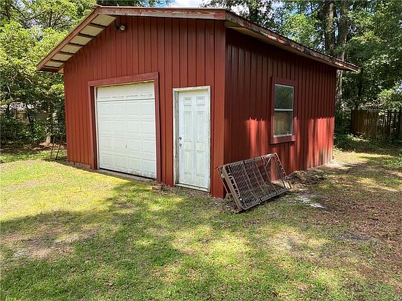 2nd image of 49 Cherry Dr