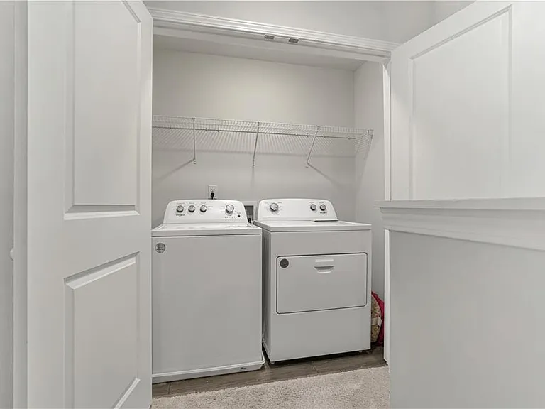 11649 Mendenhall Ct — Photo 22