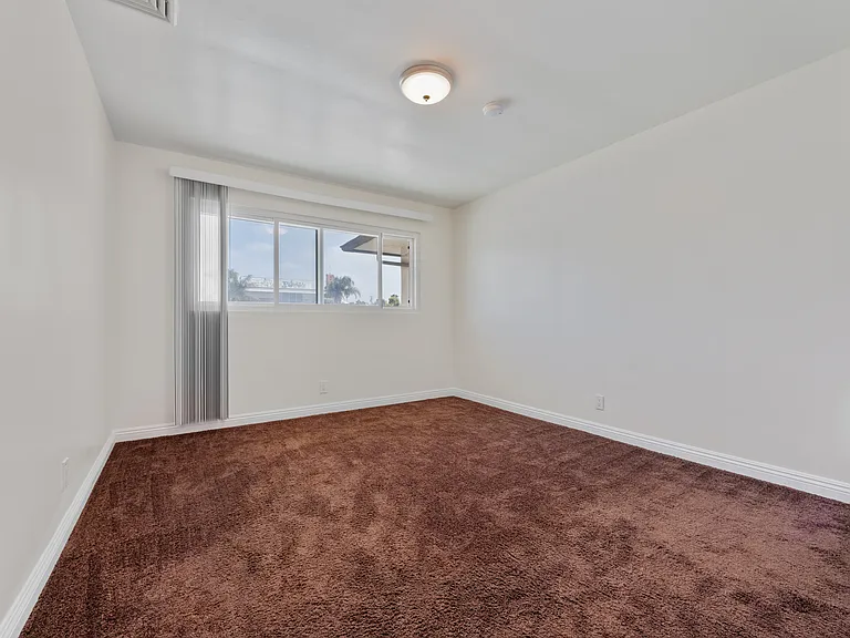 8612 S 12th Ave #3C — Photo 11