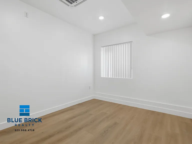 5312 Corteen Pl #26 — Photo 5