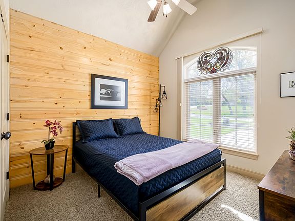 5th image of 503 Wildflower Dr