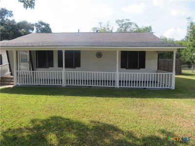 110 Sandra St, Edna, TX, 77957