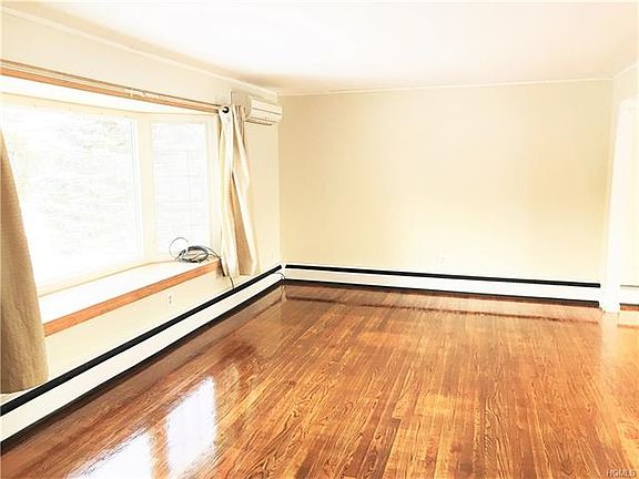 2nd image of 5 Cannon Dr