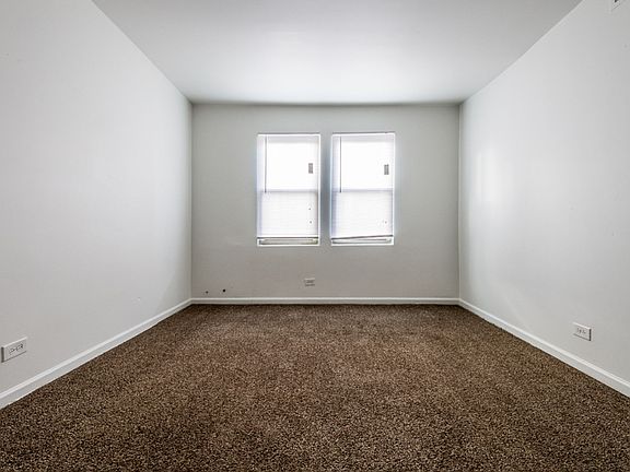 4th image of 5800 S Artesian Ave Unit 2S