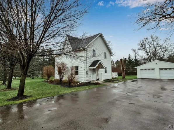 7881 Seneca St, East Aurora, NY 14052