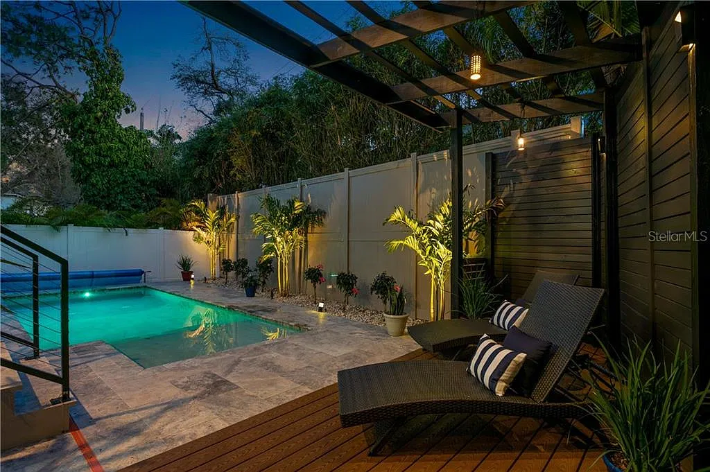 5 bed, 4.0 bath, 3450 sqft, $22,500 — Photo 4