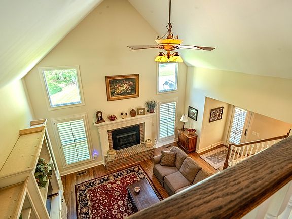 27th image of 199 Liles Ln