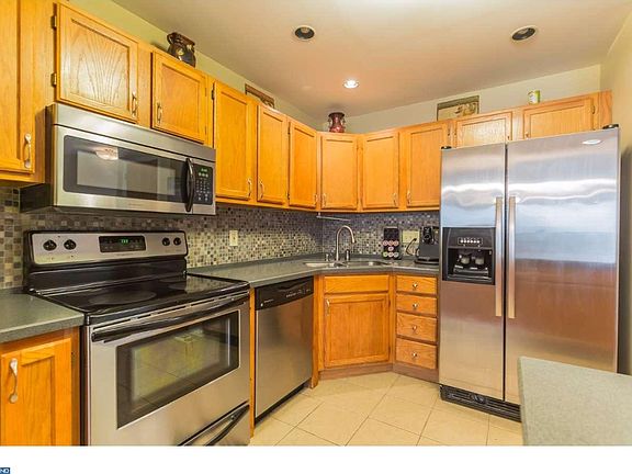 5th image of 312 Lynley Ln
