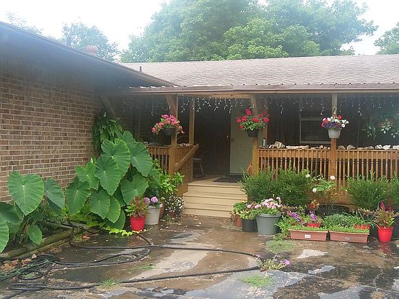 2nd image of 14 Violet St