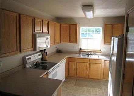3rd image of 50 Cherry Ct