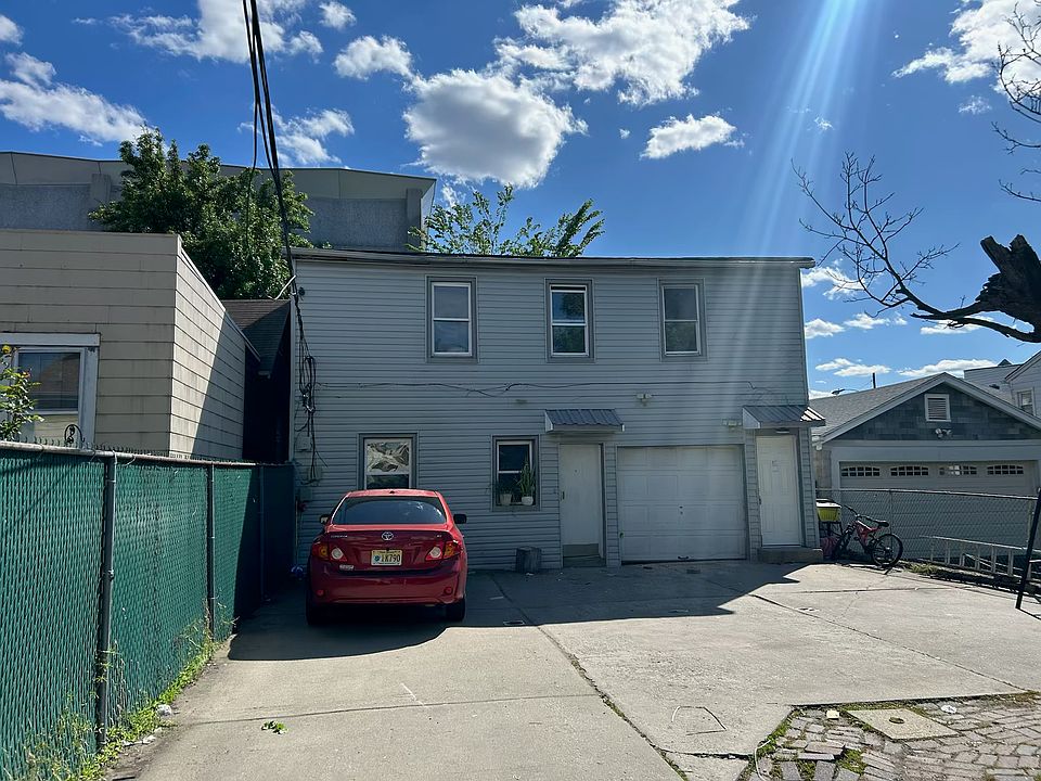 1st image of 1115 82nd St #3