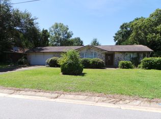 3855 Durango Dr, Pensacola, FL 32504