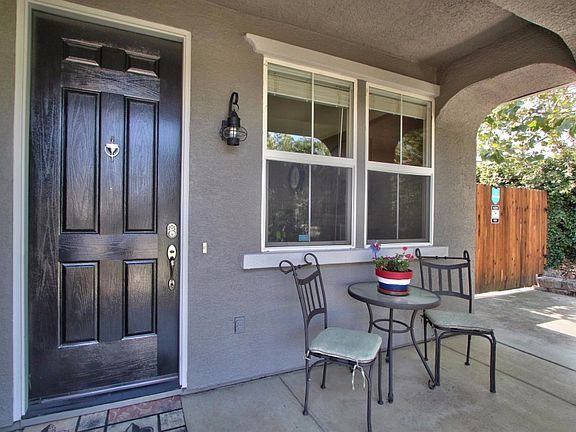 3rd image of 505 Costa Ln
