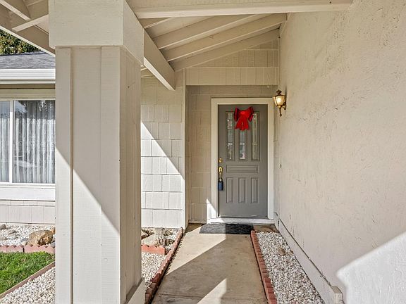 4th image of 515 Fontanelle Ct