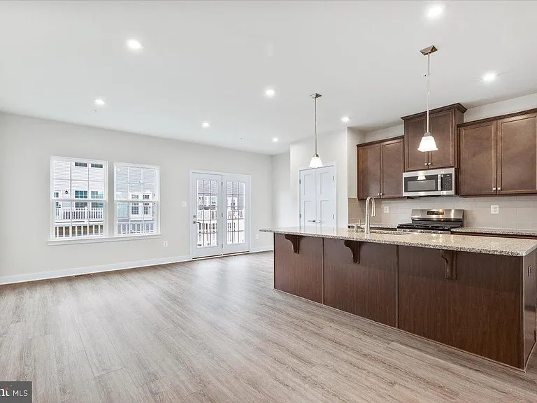 1795 Atlas Dr — Photo 16