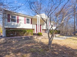 14 Rosewood Dr, New City, NY 10956