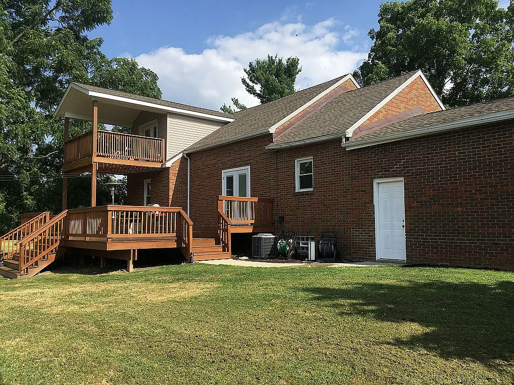 7983 Wadsworth Rd photo 1