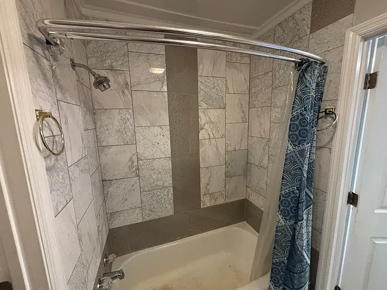 208 & 212 Marietta St #208 — Photo 4