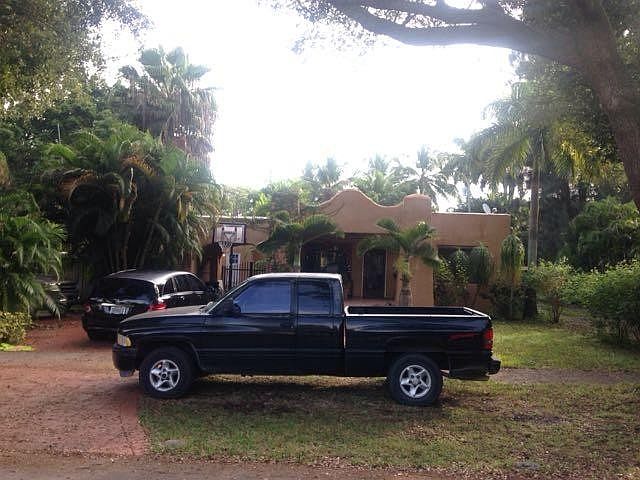 1st image of 265 De Leon Dr