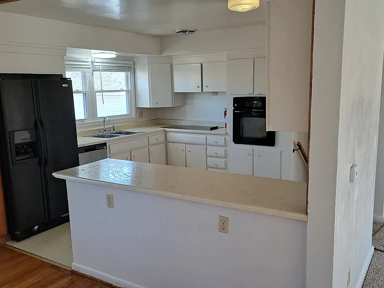 14 Northampton Dr — Photo 19