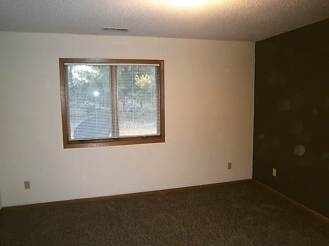 1232 Spruce Ct #D — Photo 4