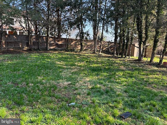 5th image of 4402 Sellman Rd