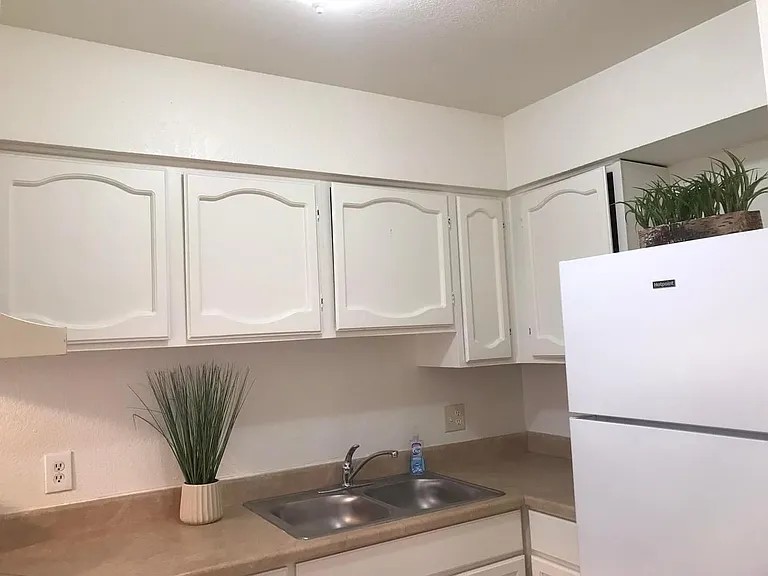 1635 S Winchester Rd #2 — Photo 7