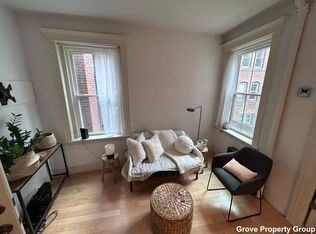 68 Phillips St APT 6, Boston, MA 02114