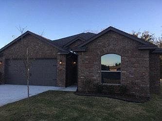 2nd image of 312 Taos Dr