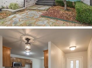 19266 Country Ln, Catoosa, OK 74015