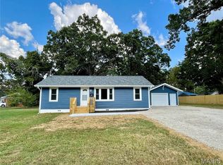 740 Bennett St, Lebanon, MO 65536