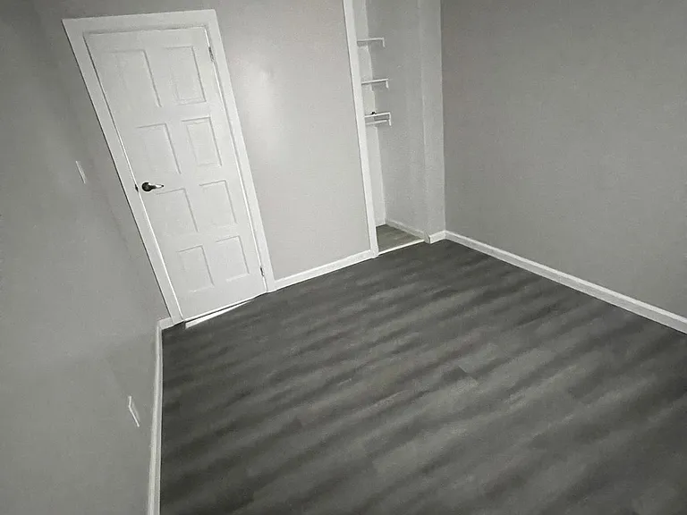 1001 Mathews Ave #1 — Photo 11