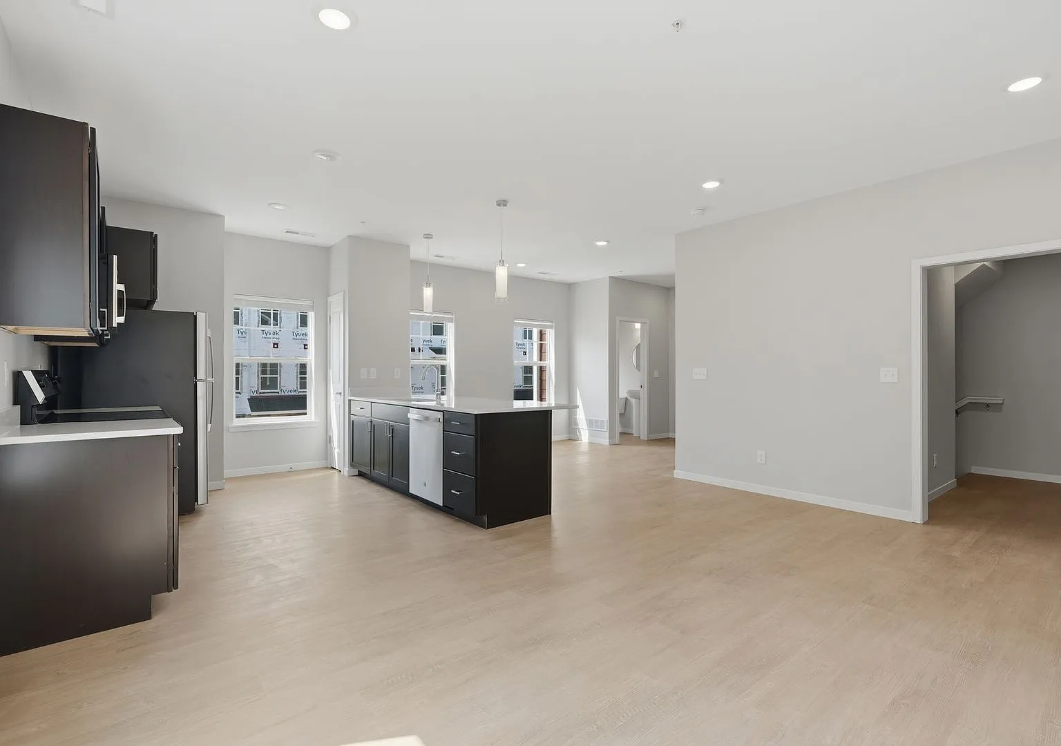 Big Ben Townhomes Brand New 3 Bedroom Townhome | Attached 2-Stall Garage — Photo 2