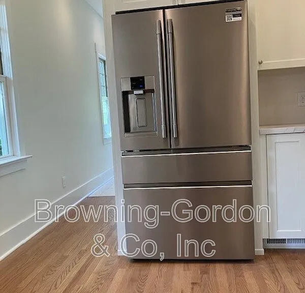 1005 W Eastland Ave — Photo 14