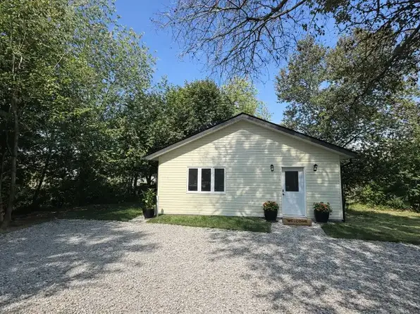 37 Frost Trl #3, Barrie, ON L4N 4X2