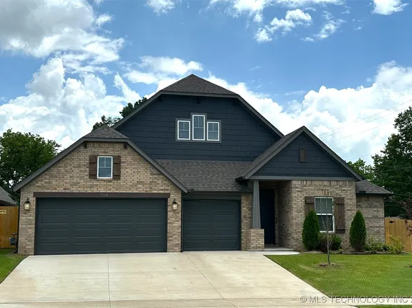 7001 E Oakland St, Broken Arrow, OK 74014