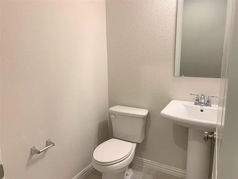 17768 Coralberry Dr — Photo 16