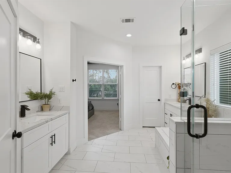 6833 Paris St — Photo 20